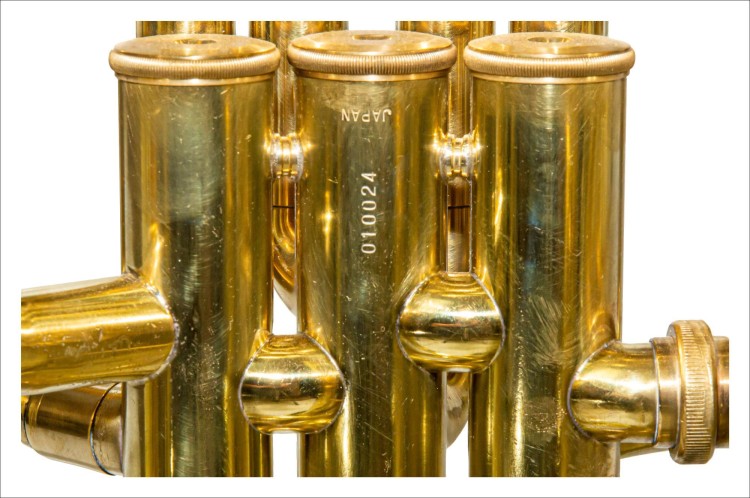 YAMAHA tuba B model YBB-201, używana, nielakierowana, made in Japan, bez futerału, stan dobry, nr seryjny 010024.-109895