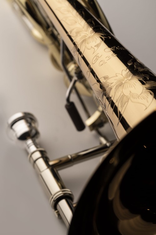 S.E. SHIRES puzon basowy seria Q, TBQ36GA, lakierowany, z futerałem-110182