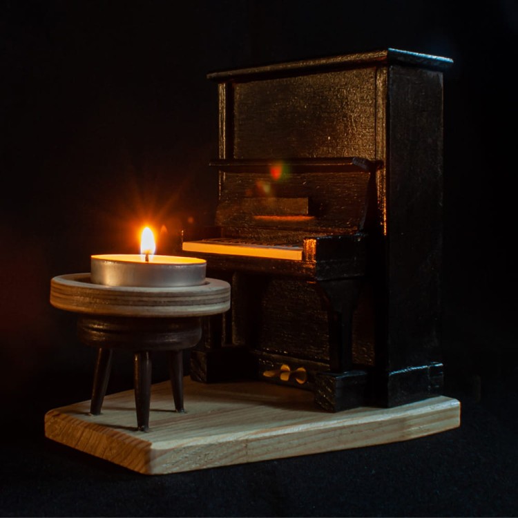 ZM CONCEPT świecznik dekoracyjny z instrumentem - PIANINO, produkcja ręczna-110543